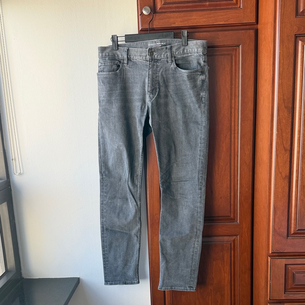 Banana Republic Men's Charcoal Slim Jeans